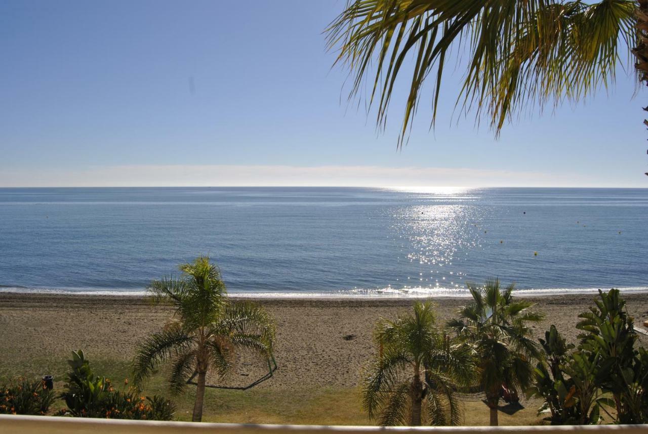 Apartamento Frente Al Mar,Primera Linea Ринкон-де-ла-Викториа Экстерьер фото
